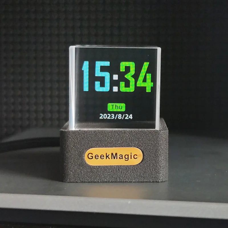 GeekMagic Crystal Holographic Display