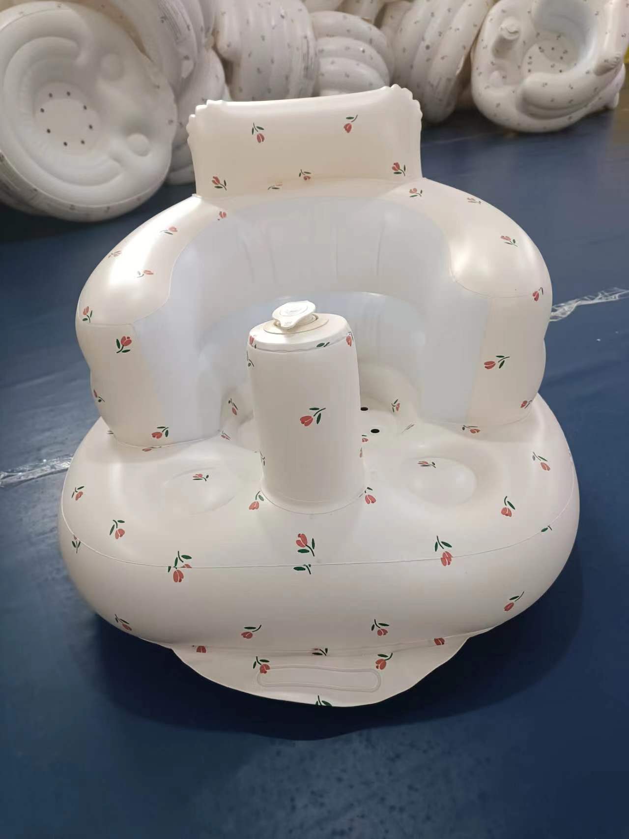 Portable Inflatable Baby High Chair for Bathing and Swimming