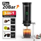 Φορητή καφετιέρα espresso 3 σε 1 με 20 Bar δίπλα σε κάψουλες και αλεσμένο καφέ